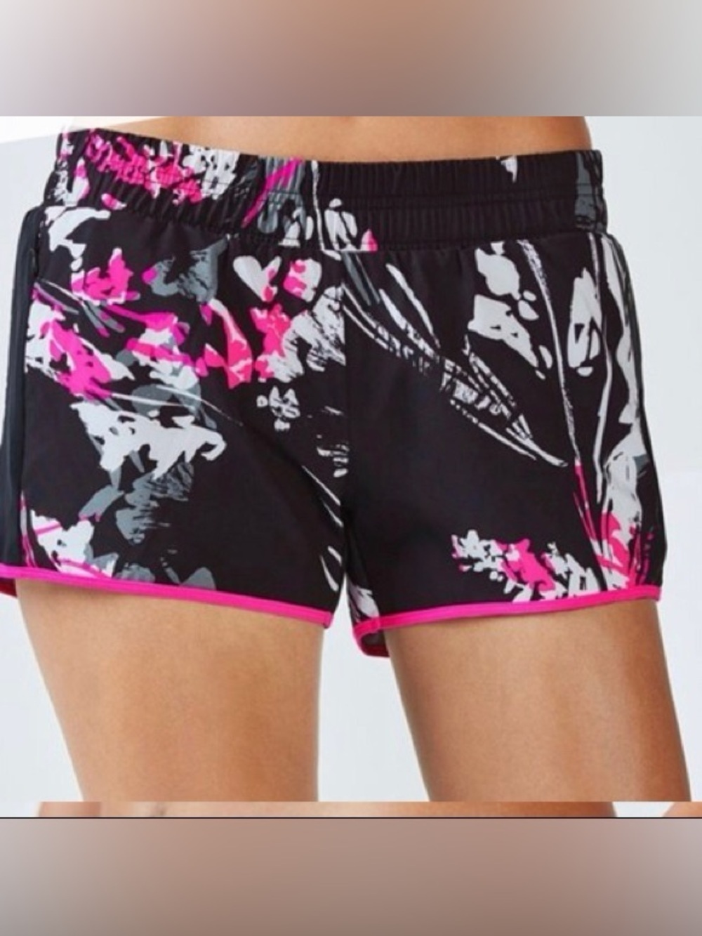 Fabletics Black Floral Print Athletic Shorts with Pink Trim small NWT